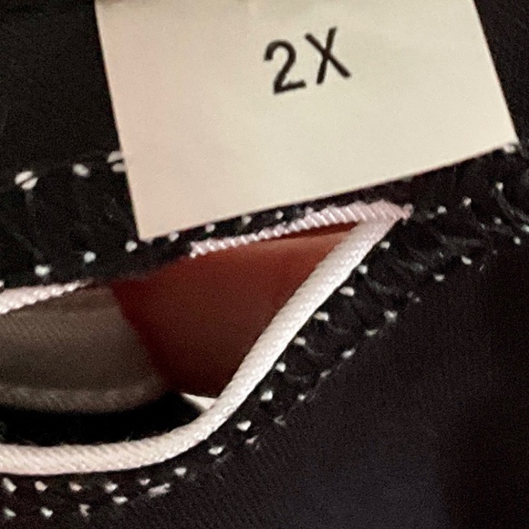 Column Maxi Skirt Cut-out waist Black/White Dark Romantic 2X - Picture 9 of 9